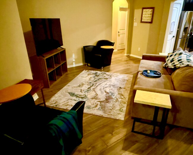 Foto del edificio - 3211 Bainbridge Hill Ln