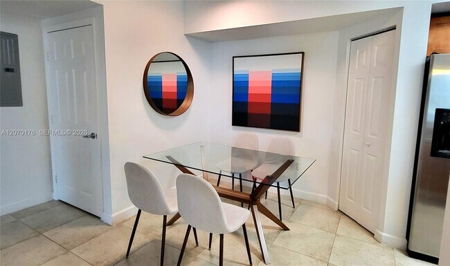 Foto del edificio - 1723 SW 2nd Ave