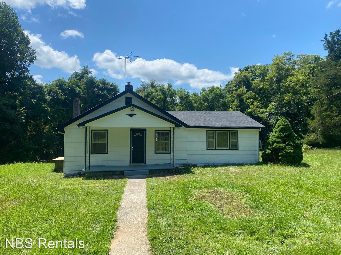 3 br, 1 bath House - 4970 Reedy Spring Road - House for Rent in Spout ...