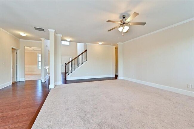 Foto del edificio - 5020 Roseman Trail