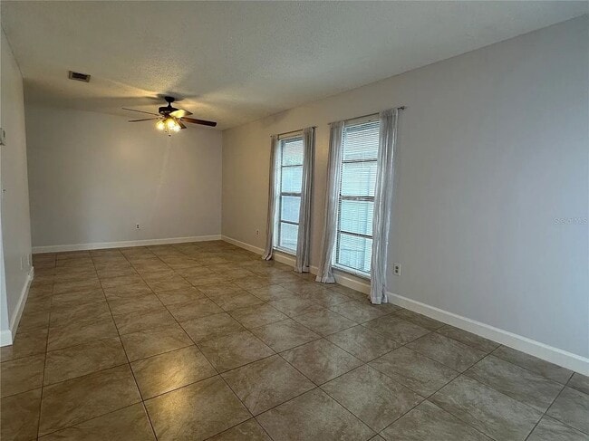 Foto del edificio - 2709 Shadybranch Dr