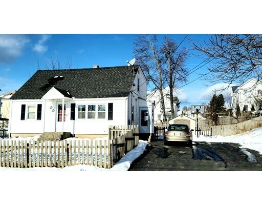 Primary Photo - 45 Greendale Ave