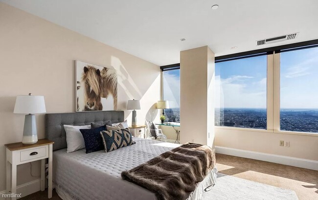 Foto del edificio - 1300 E Lafayette St