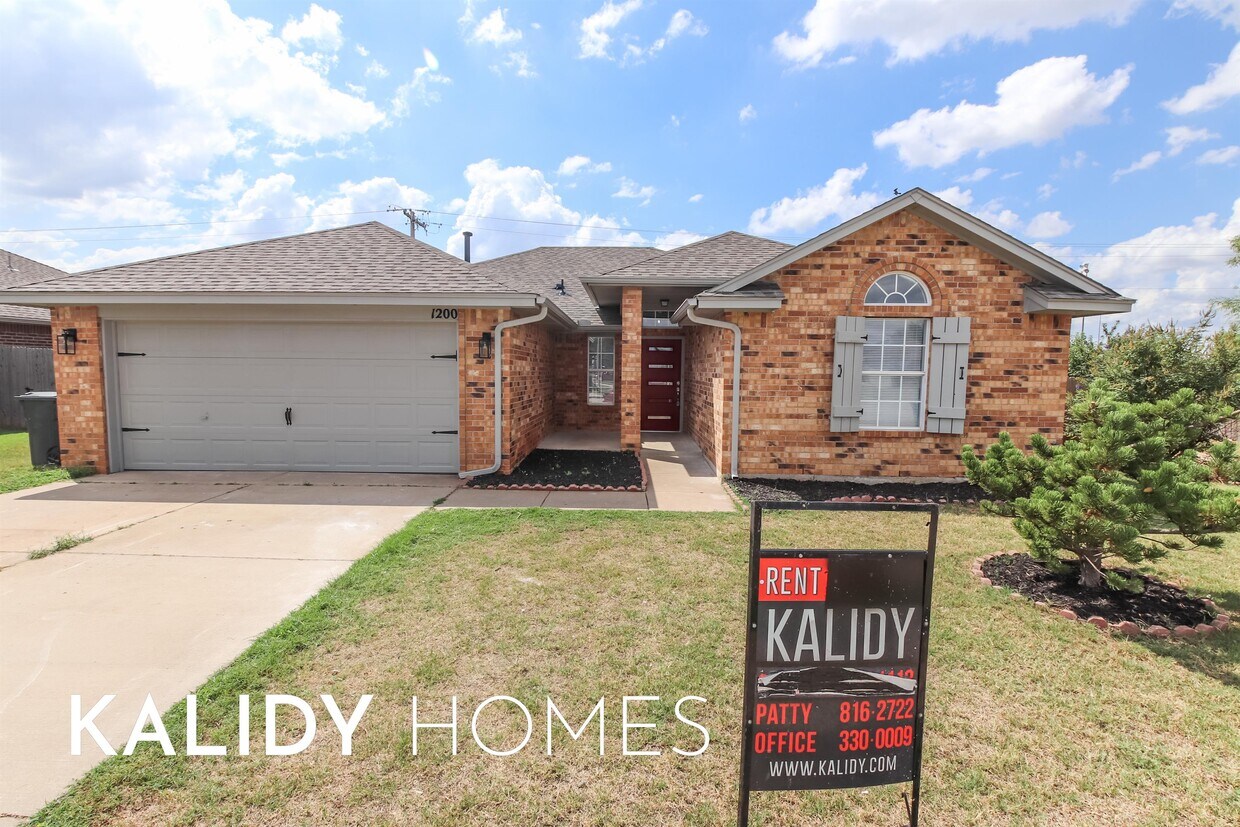 1200 Dawn Ave, Yukon, OK 73099 House Rental in Yukon, OK