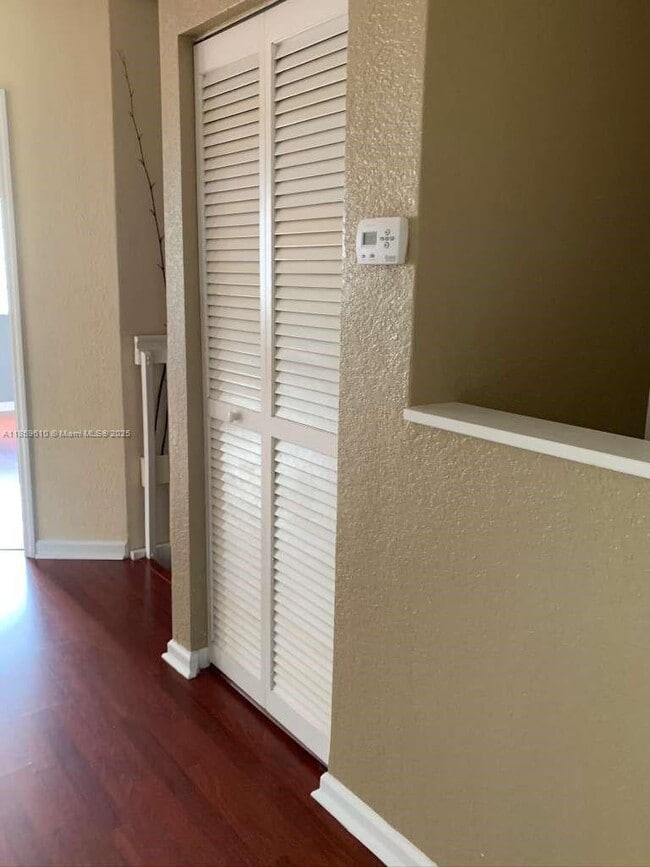 Foto del edificio - 27321 SW 140th Ct