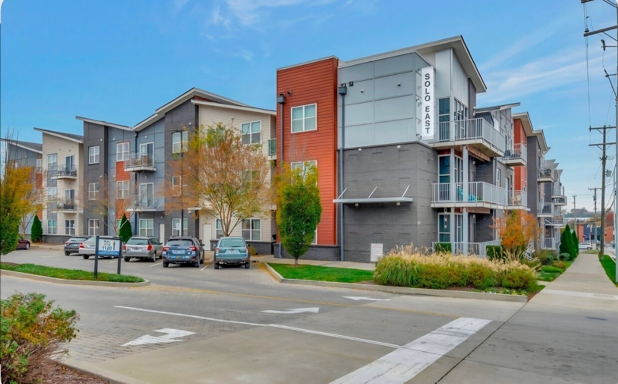 Photo - 1118 Litton Ave (Nashville, TN)