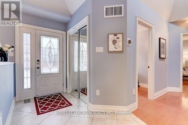 Building Photo - 32 Windridge Dr