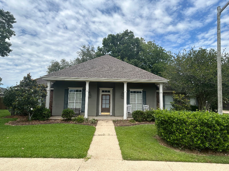 Foto principal - 205 N Rushmore Ln