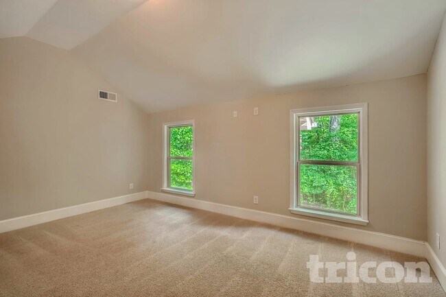 Building Photo - 2429 Austin Common Way