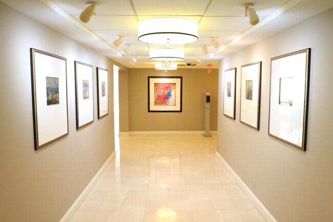 Foto del edificio - 4601 N Park Ave