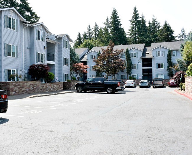 Red Rose Manor Apartments Portland, OR