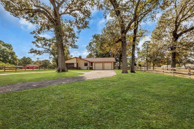 Foto del edificio - 17831 W Farm To Market 1097