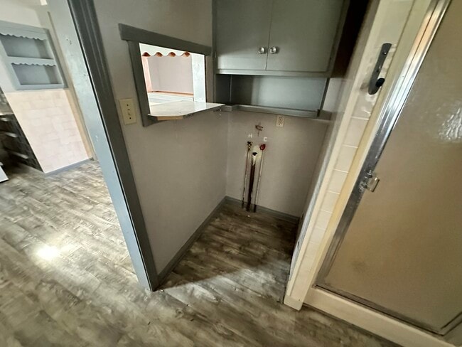 Building Photo - 106 George St