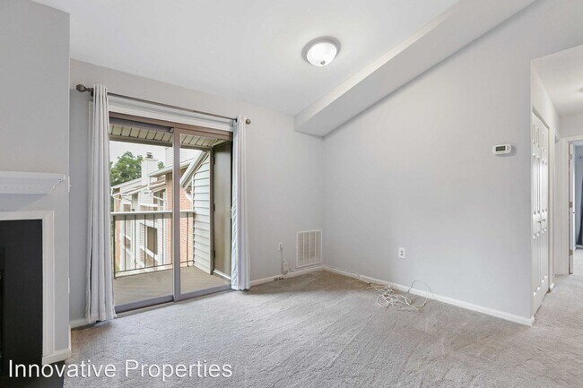 Building Photo - 2 br, 2 bath House - 1110 Castle Harbour #3D