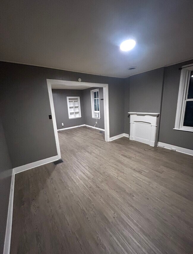 Sala de estar - 24 N Washington St