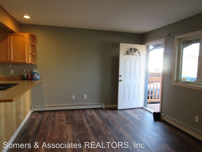 Building Photo - 1316 Joyce Dr