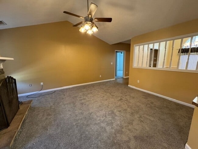 Building Photo - 100 Talley Branch Ct