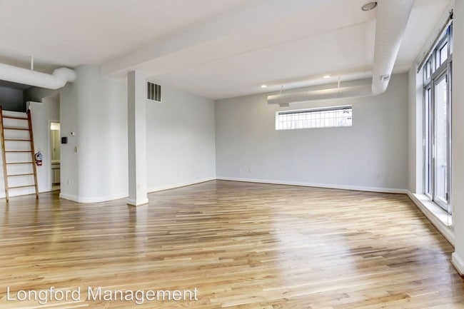 Building Photo - 1515 U St NW