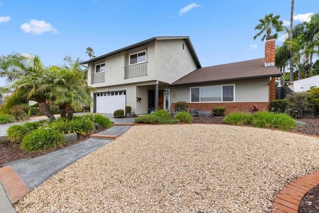 Building Photo - 4866 Park Dr