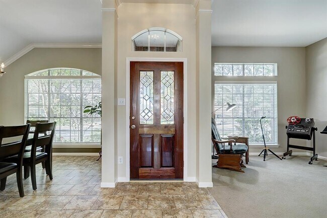 Foto del edificio - 3507 Shadow Bluff Ct