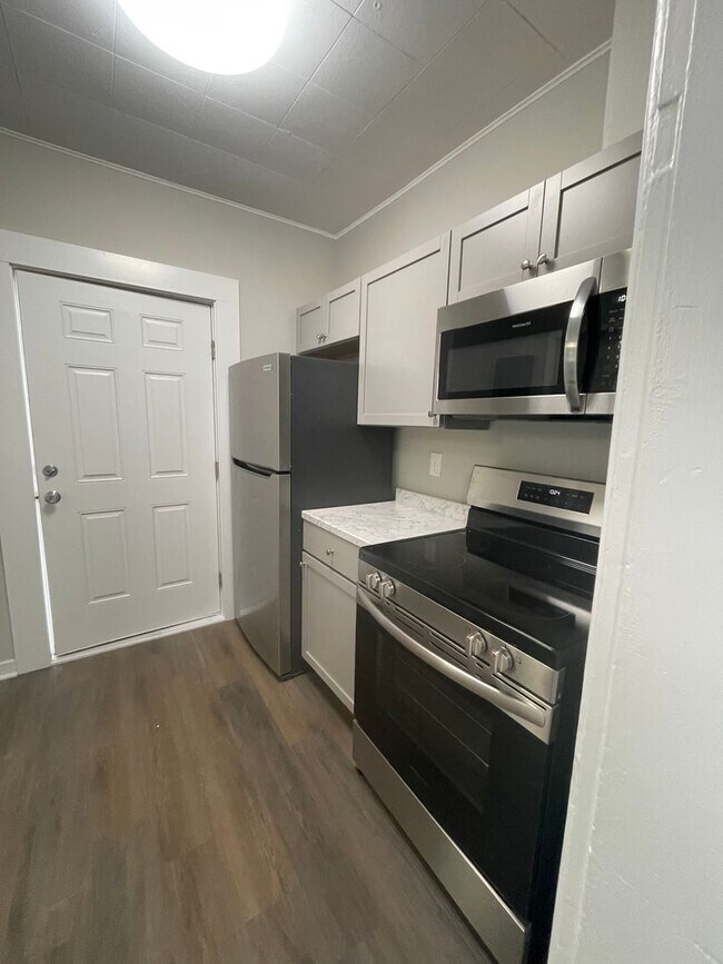 Foto del edificio - 1219-1221 Morton St--HBS