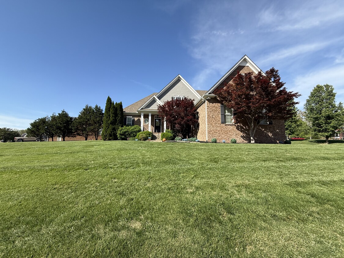 Foto principal - 260 Cullom Way