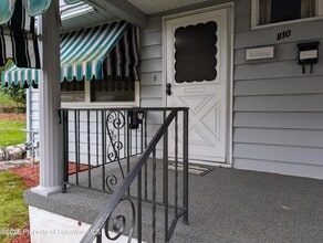 Building Photo - 810 Gino Merli Dr