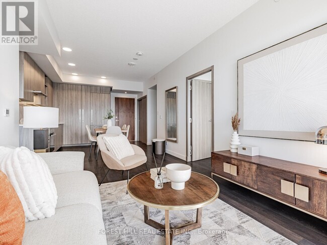 Building Photo - 27 McMahon Dr