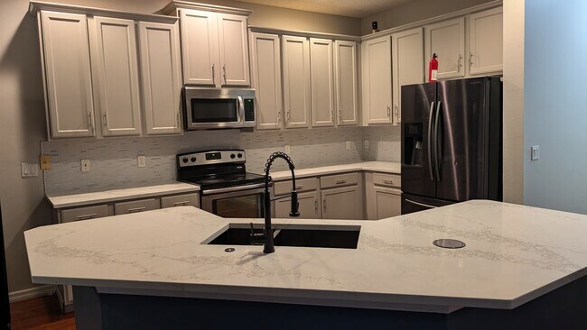 Foto del edificio - 4854 Native Dancer Ln