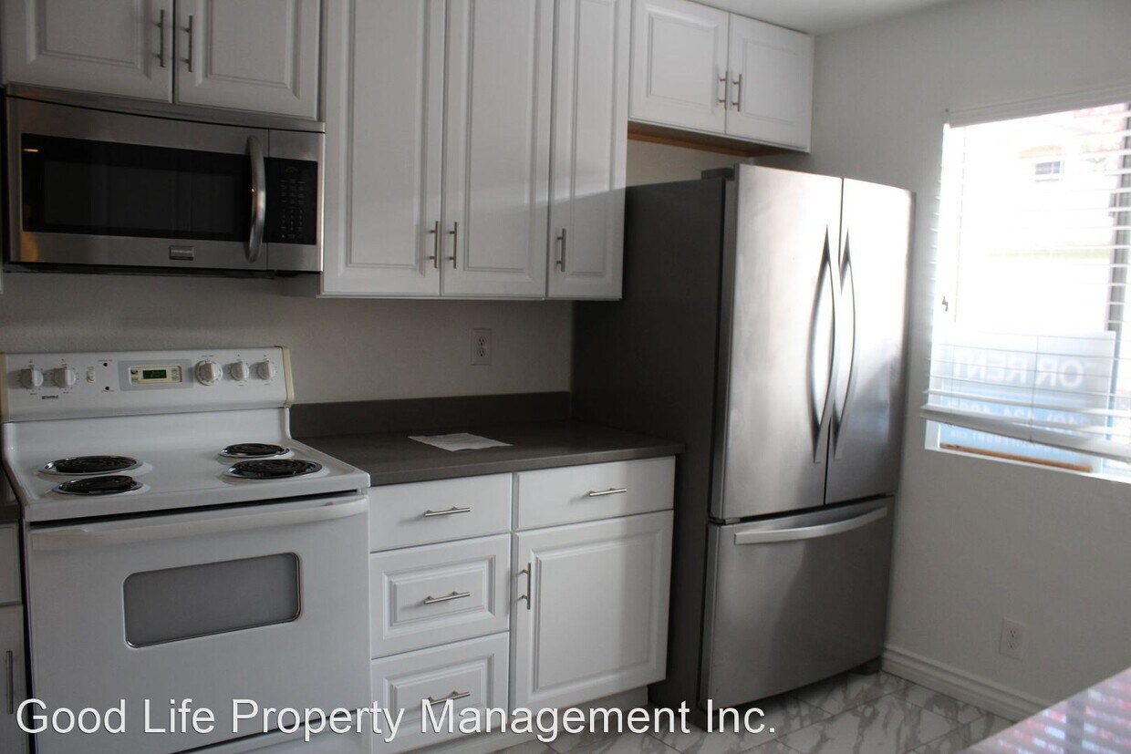 Foto principal - 3 br, 2 bath House - 8759 Gilman Drive Unit B