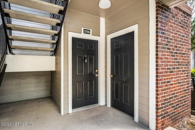 Building Photo - 3938 Hendricks Ave