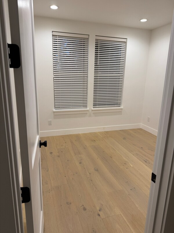 Foto del edificio - 8391 Montna Dr