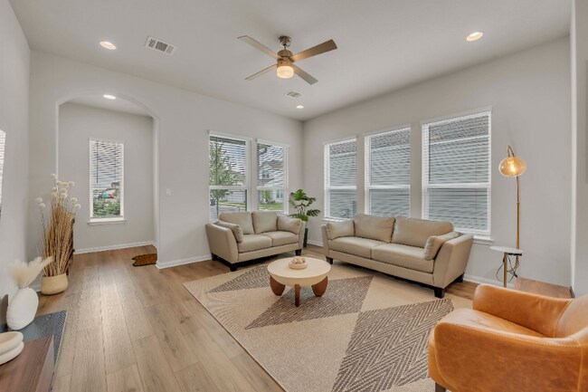 Foto del edificio - 1 Torrita Dr