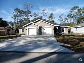Building Photo - 11 Wellwood Ln