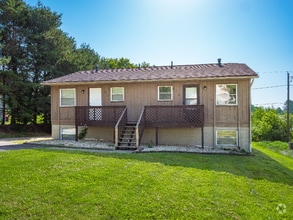 Building Photo - 310 Montgomery Ave