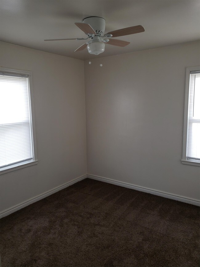 Foto del edificio - 8651 Westwood St