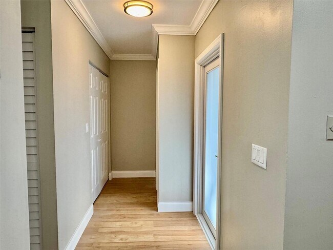 Foto del edificio - 7902 SW 8th St