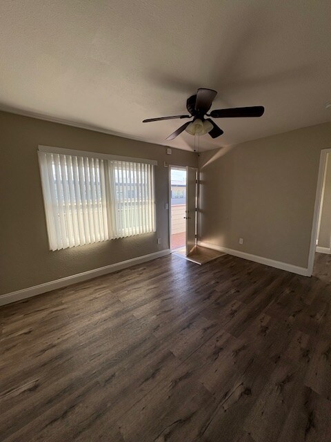 Foto del edificio - 2567 Foothill Blvd