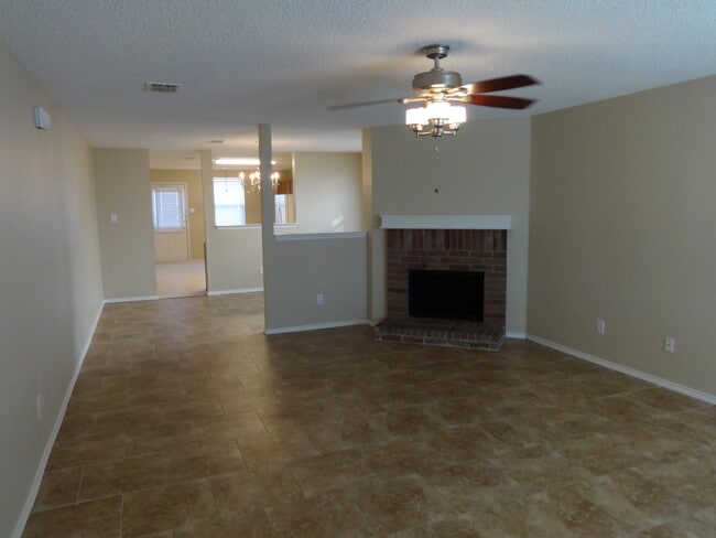 Building Photo - 3116 Coolwood Ln