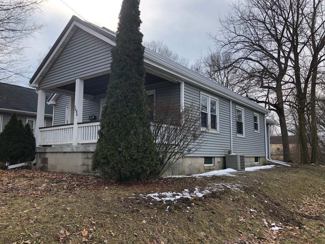 Foto principal - 1426 Vernon St