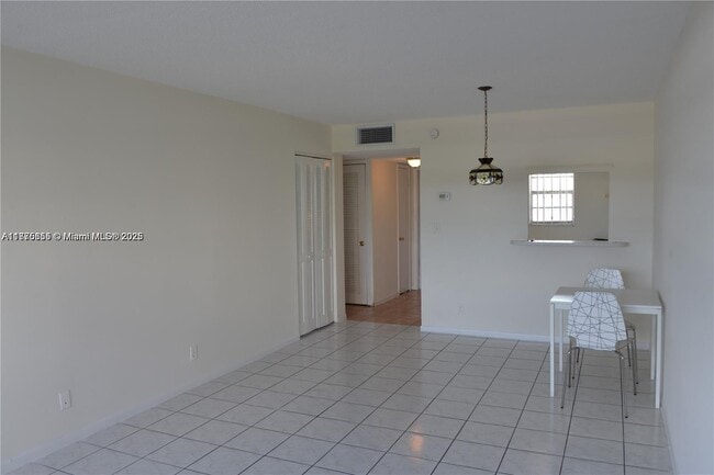 Foto del edificio - 220 SW 9th Ave