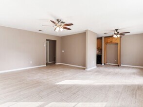 Building Photo - 2208 Gontier Dr