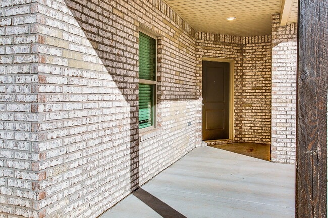 Foto del edificio - Like New Construction in Cooper District