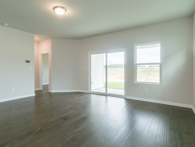 Main Floor - 116 Boone Lake Way