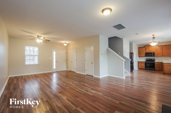 Building Photo - 4315 High Shoals Dr