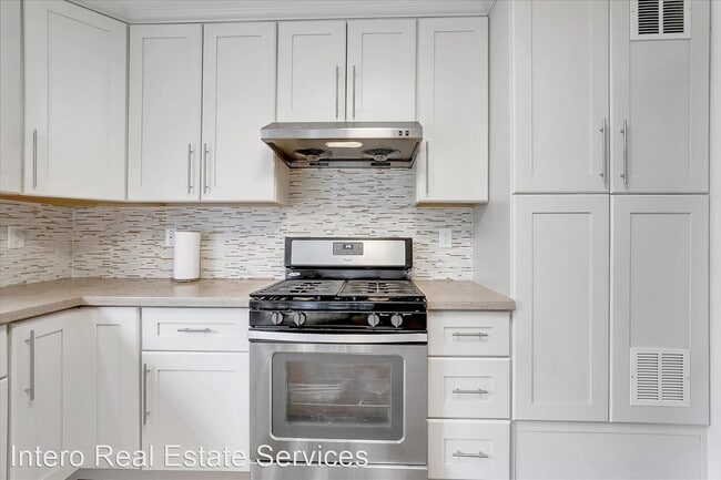 Building Photo - 3 br, 2.5 bath House - 4283 Dry Bed Court