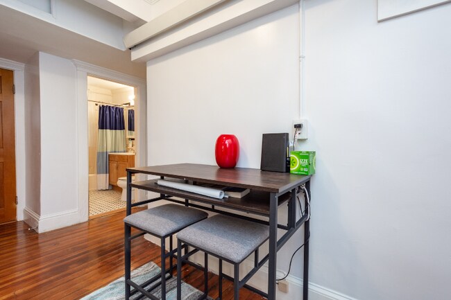 Foto del edificio - 7 Newport Rd