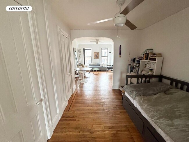 Foto del edificio - 672 10th St