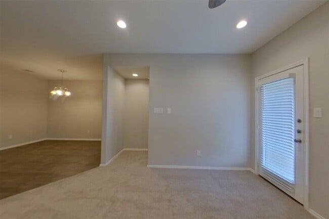 Building Photo - 1016 Adler Way