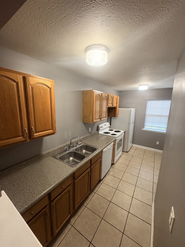 Foto del edificio - 31 Agappa Ln